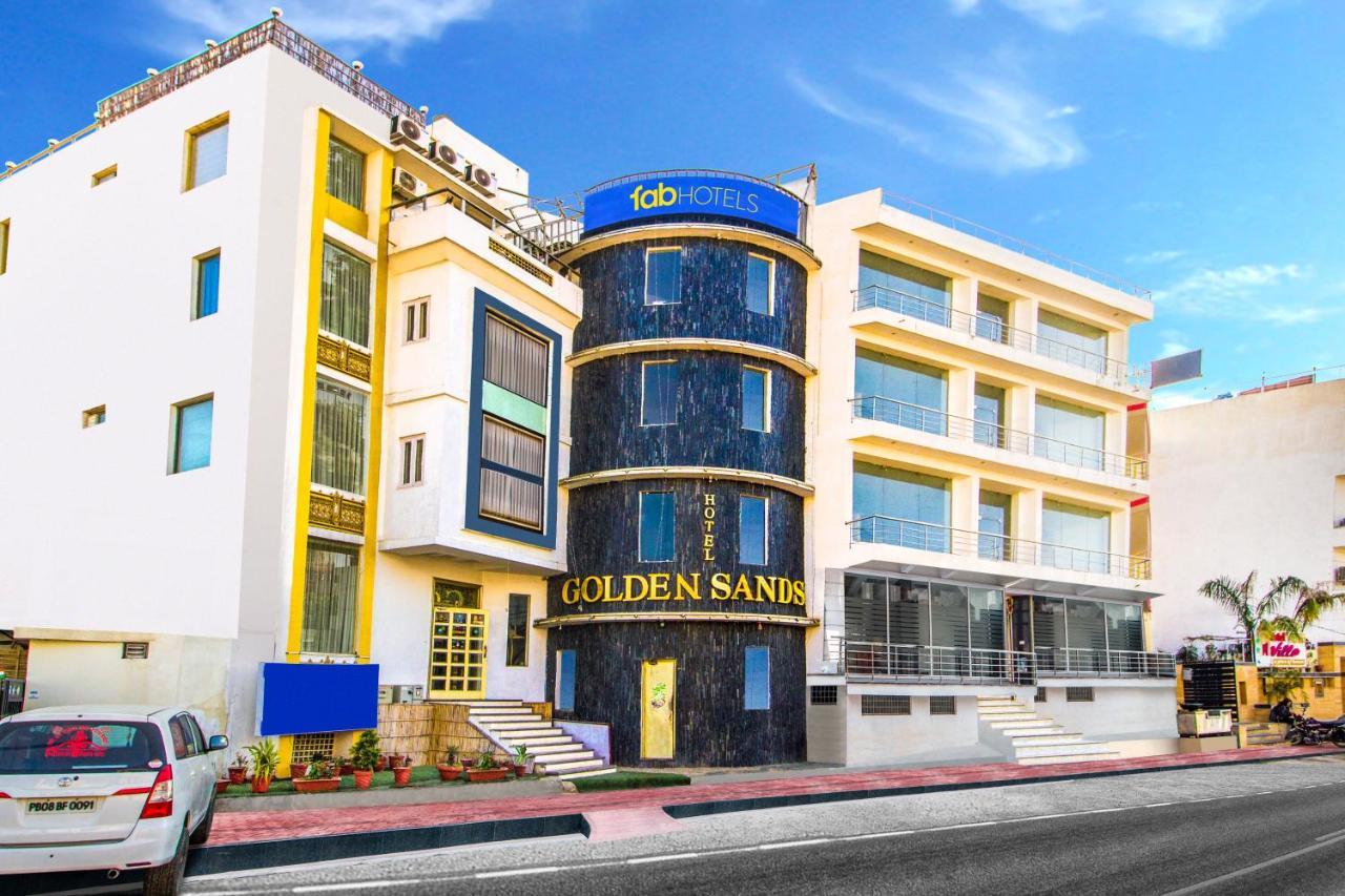 Hotel Golden Sands Jaipur Buitenkant foto